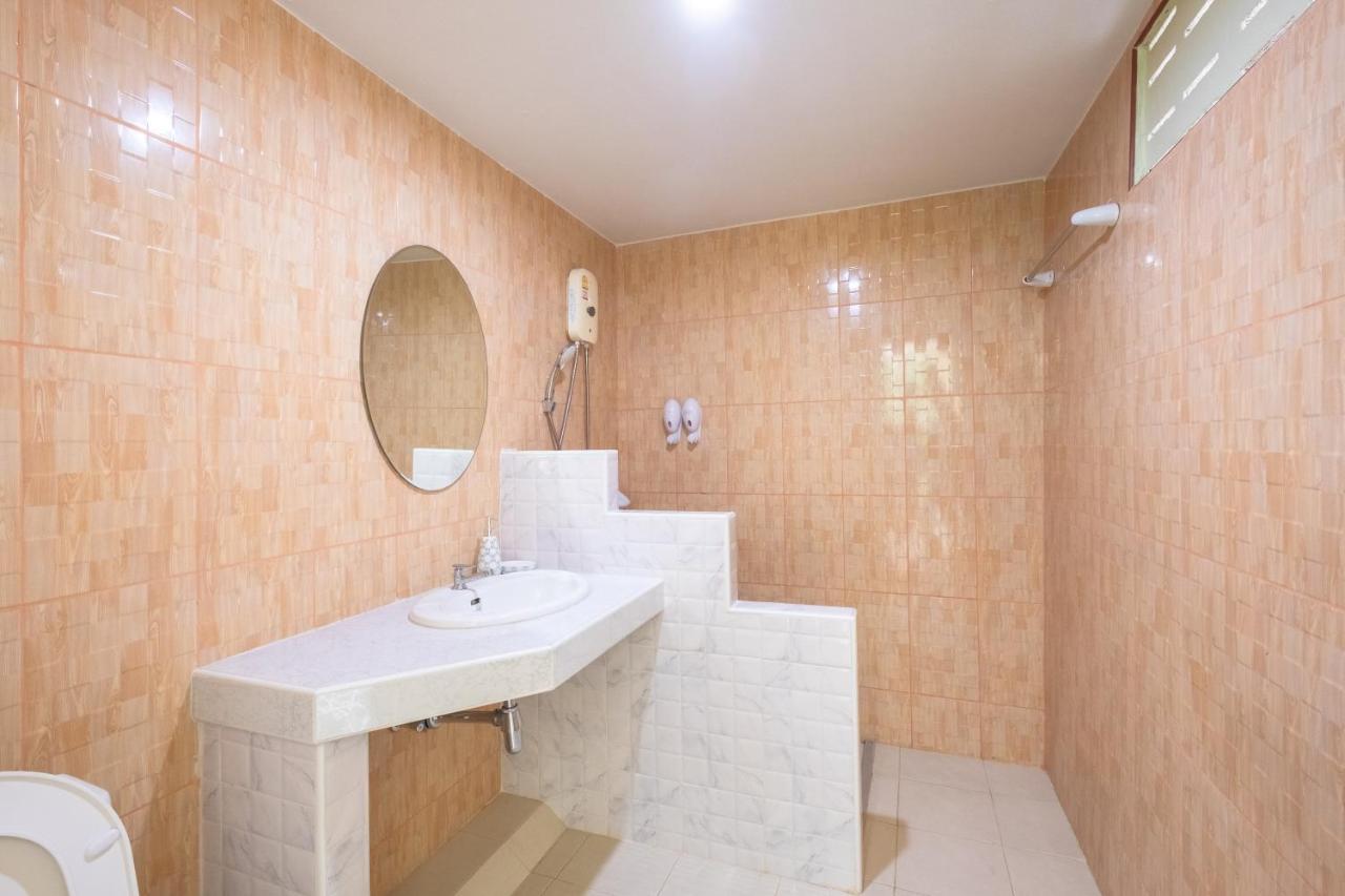 Feel Like Home แบบบ้านบ้าน 那空猜西 外观 照片