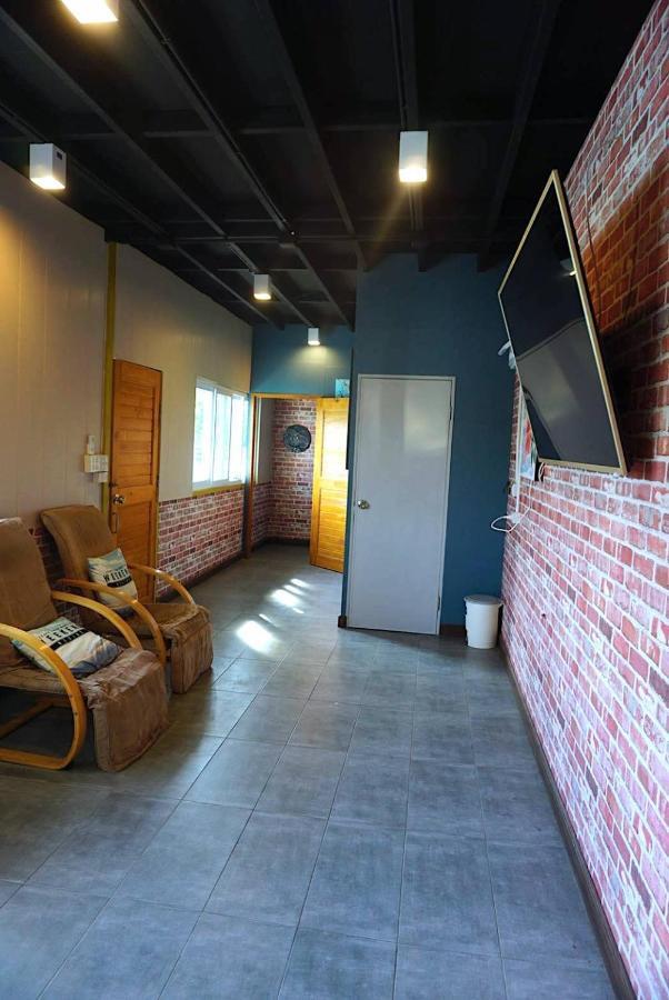 Feel Like Home แบบบ้านบ้าน 那空猜西 外观 照片